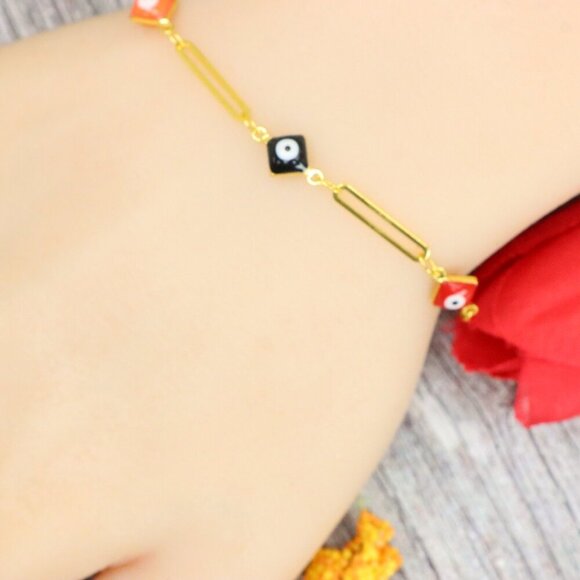 "Trendy Handmade Bracelet – A Stylish Gift for Women & Girls, MAR091461 - Picture 5 of 10